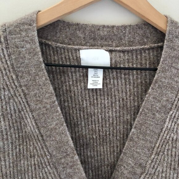 H&M Rib-knit Cardigan - Picture 2 of 4